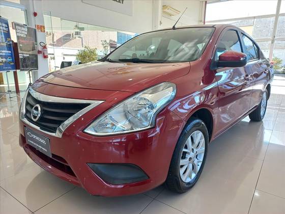 NISSAN VERSA 1.6 16V FLEXSTART SV 4P XTRONIC NISSAN VERSA 1.6 16V FLEXSTART SV 4P XTRONIC